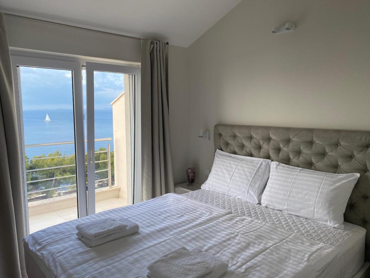 Amazing Villa Galeb In Murter Exteriör bild