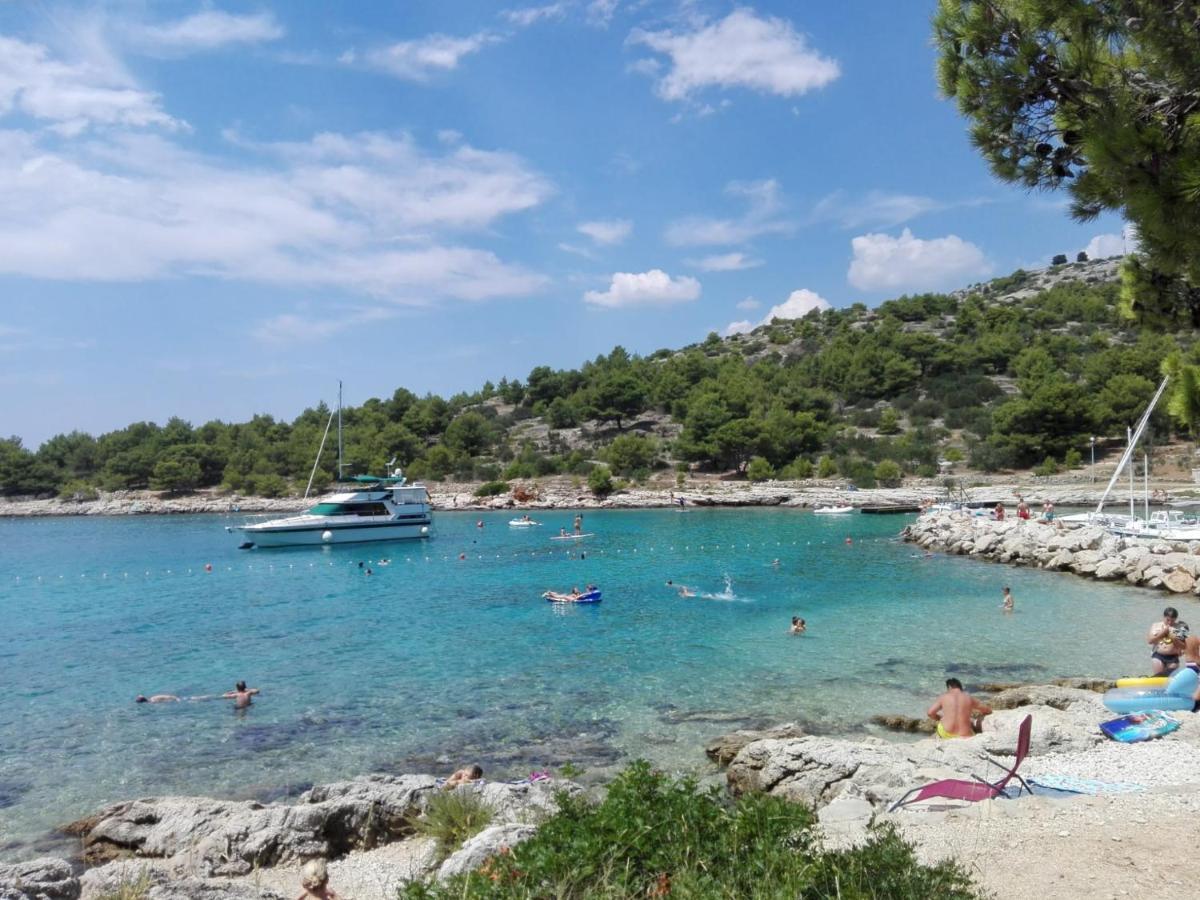 Amazing Villa Galeb In Murter Exteriör bild